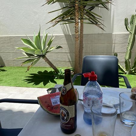 Corralejo Bristol Terrace Apartment Con Giardino Privato Esterno Kültér fotó