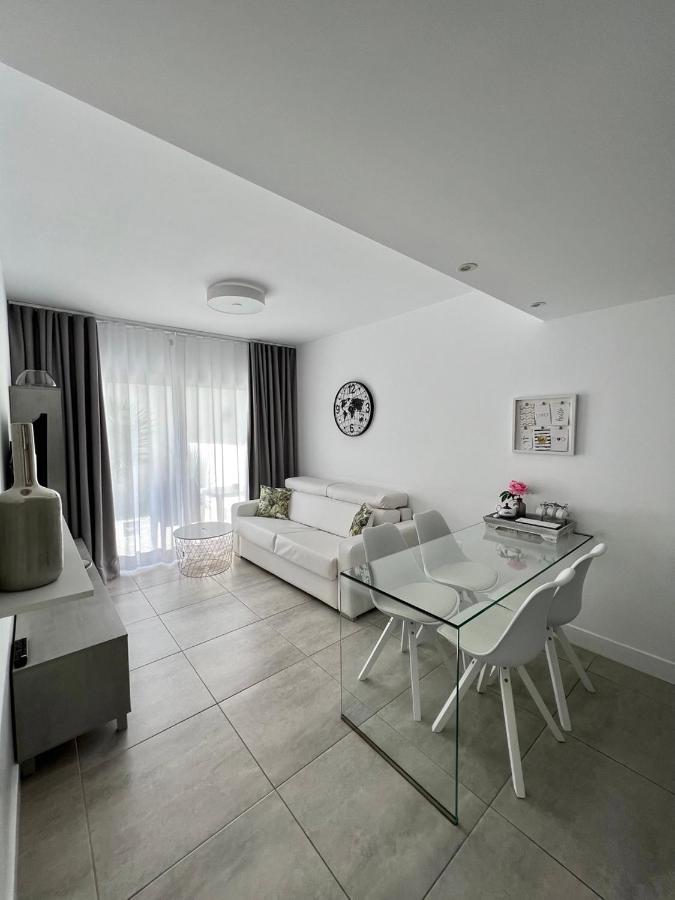 Corralejo Bristol Terrace Apartment Con Giardino Privato Esterno Kültér fotó
