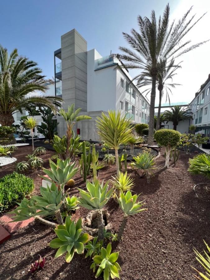 Corralejo Bristol Terrace Apartment Con Giardino Privato Esterno Kültér fotó