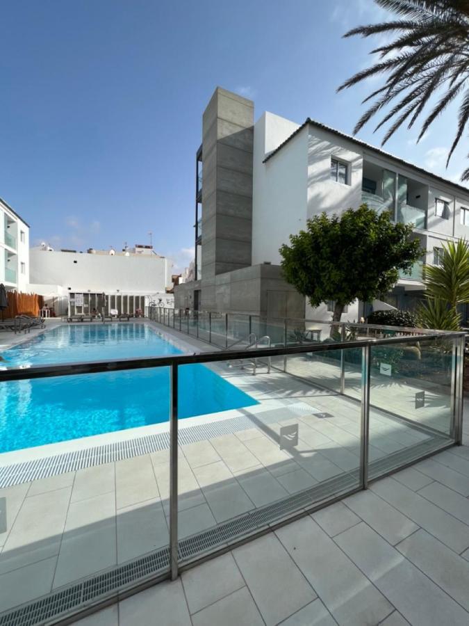 Corralejo Bristol Terrace Apartment Con Giardino Privato Esterno Kültér fotó